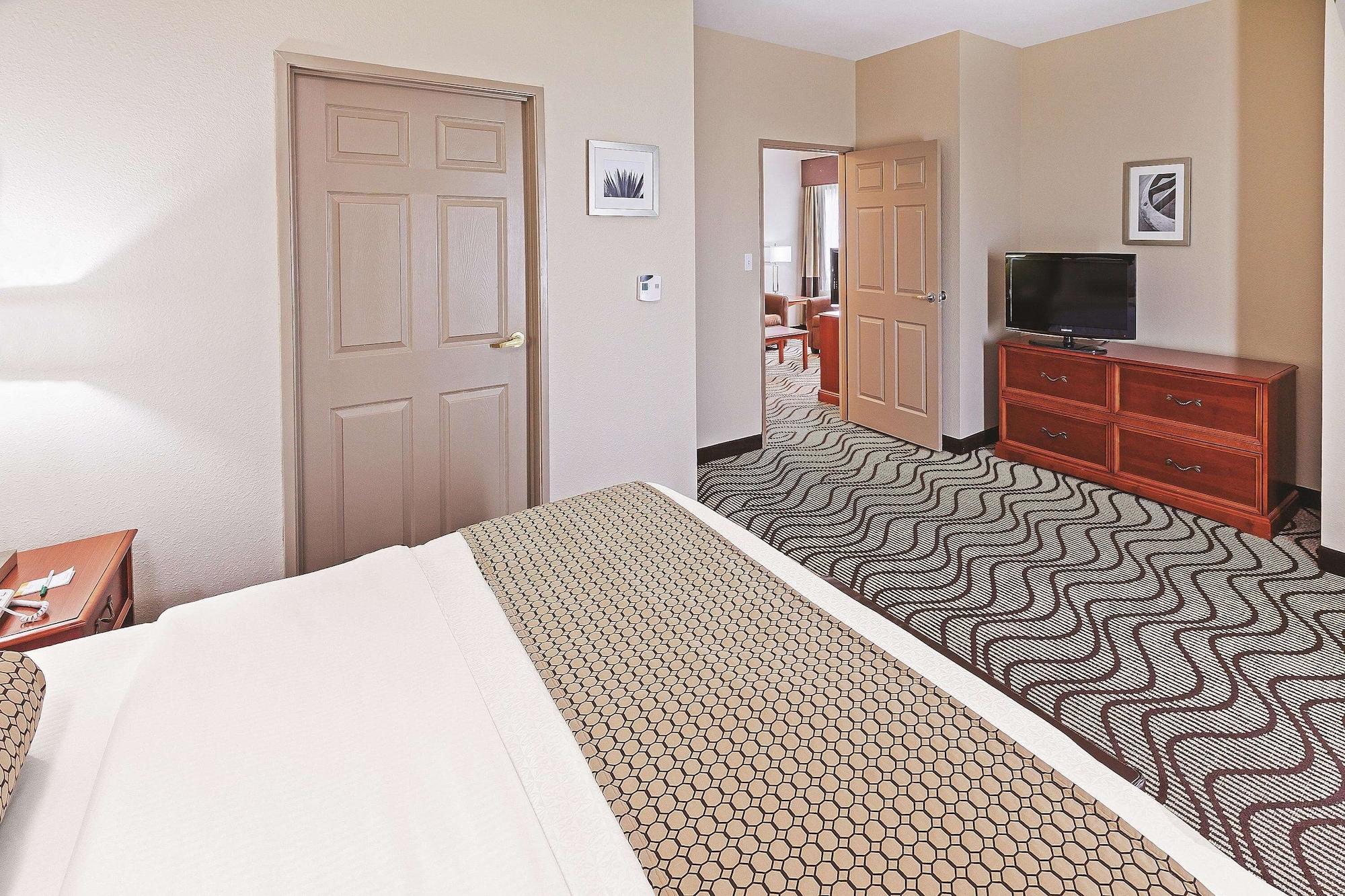 La Quinta By Wyndham Northwest Hotel Corpus Christi