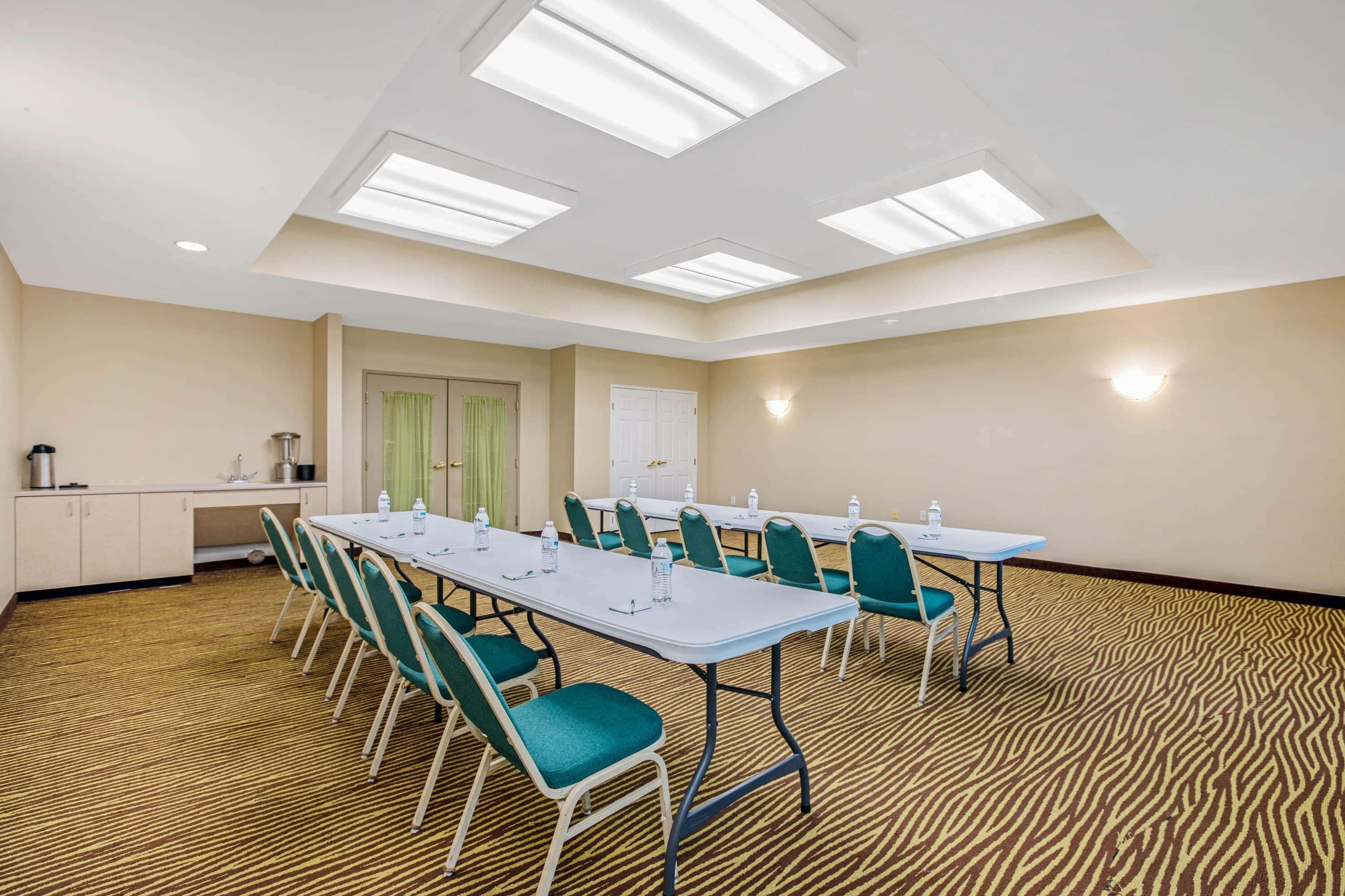 La Quinta By Wyndham Northwest Hotel 3*